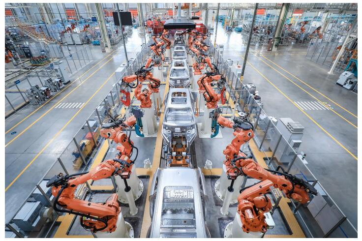 江淮汽車 以安全領(lǐng)先與智能智造，鑄就中國(guó)新能源車新標(biāo)桿