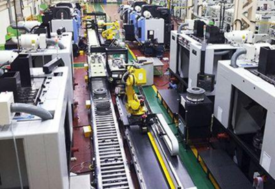 制造業(yè)鑄就廣西輝煌，產(chǎn)業(yè)林遍布祖國(guó)南疆——東博會(huì)上招商引進(jìn)的重點(diǎn)制造業(yè)掠影 智能基礎(chǔ)制造裝備制造